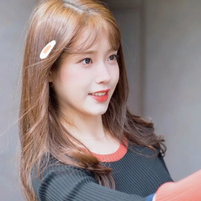 觉醒后女配转身抱上反派大腿